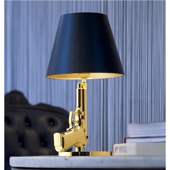 Modern Yaratıcı AK47 Silah Tasarım Led masa lambası Oturma Odası yatak odası dekoru Aydınlatma Metal Okuma Başucu Gece Lambası
