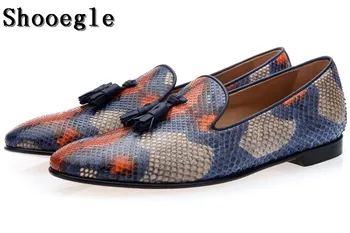 SHOOEGLE Erkek Yılan Derisi Deri rahat ayakkabılar Lüks Püskül Renkli Deri İş Elbisesi Loafer'lar üzerinde Kayma Adam Kariyer İş Ayakkabısı