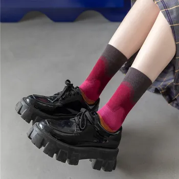 Bayanlar Trendy Çorap Van Gogh Kişiselleştirilmiş Kademeli Fransız Tasarım Moda Sokak Sanatı Sportif Stil Kadın Ekip Pamuk Çorap Q109