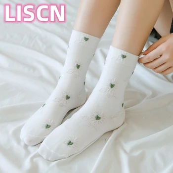 Japonya JK Tarzı Kız Çorap Kalp Vintage Jakarlı Pamuklu Çorap Kadınlar İçin Orta Tüp Yaz Sonbahar Çorap Öğrenci LISCN 2023