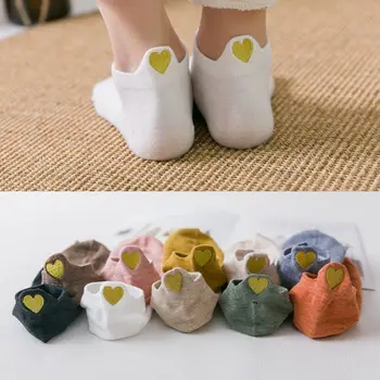 1 Çift Yeni Kalp Çorap Karikatür Kawaii Tatlı Girly Kadın Pamuk Çorap Japon Nefes Ayak Bileği Kısa Çorap Nakış Altın Kalp