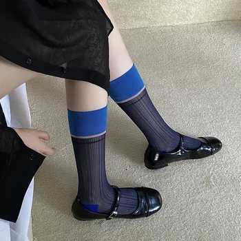 Kadınlar Bayanlar Yaz İnce Nefes Cam İpek İnce Şeffaf çizgili çoraplar Orta Tüp Tasarımı ve Yaratıcı Renk Engelleme Sox