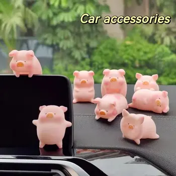 Piglet şekilli araba aksesuarları Araba merkezi konsol gösterge paneli iç dekorasyon Karikatür araba iç aksesuarları