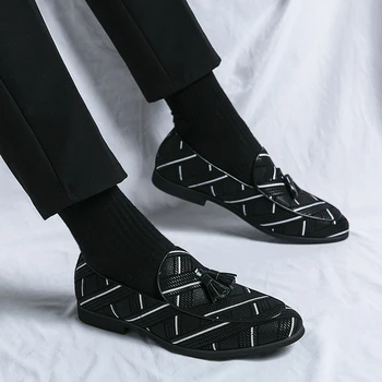 Erkekler için yeni Loafer'lar Püsküller Slip-On Yuvarlak Ayak erkek Resmi Ayakkabı El Yapımı erkek ayakkabısı Ücretsiz Kargo Boyutu 38-48