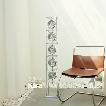 İskandinav ortaçağ zemin lambası basit masa lambası metal Bauhaus lamba, model odası dekoratif ışıklar
