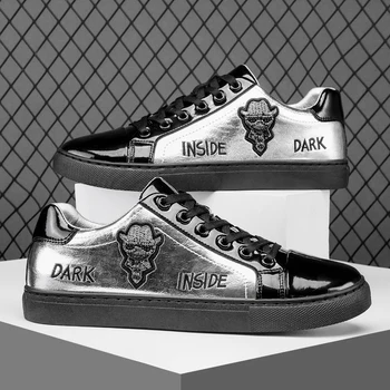 Yeni Ayakkabı Erkekler için Trend rahat ayakkabılar Patent deri sneakers Yeni Sokak Gençlik Moda Karikatür Düz Kaykay Ayakkabı