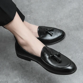 Moda Püskül Resmi Ayakkabı Siyah İş Boos Ayakkabı Erkekler İtalya Lüks Moccasins Balo Elbise Ayakkabı Erkekler günlük mokasen ayakkabı Parti Daireler