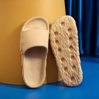2023 Yaz Kaymaz Flip Flop Kalın Platform Terlik Erkekler Banyo EVA Yumuşak Taban Hafif Sandalet Bulut Slaytlar Terlik