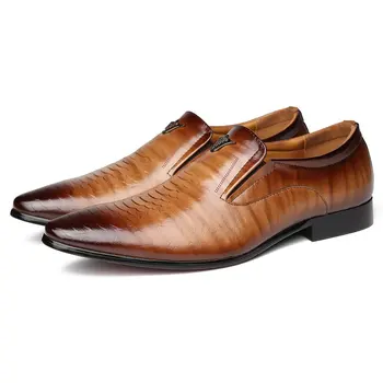 Retro Tarzı erkek Resmi ayakkabı Yüksek Kalite Erkekler İş deri ayakkabı Lüks Erkek Elbise Ayakkabı makosen ayakkabı Artı Boyutu 47 48